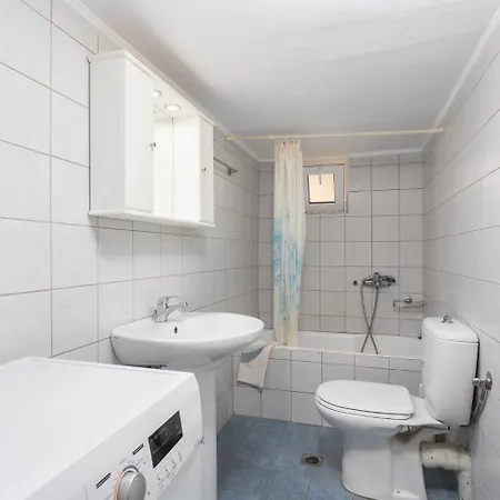 Maro Large Private Pool Ac Wifi Kefalas